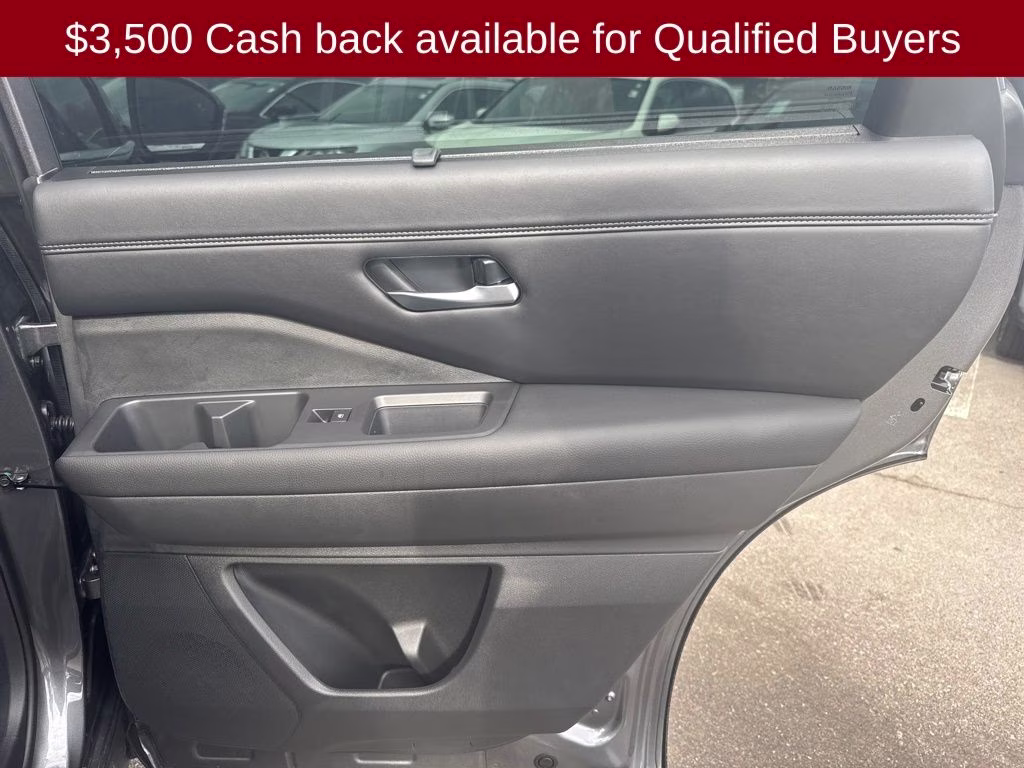 2026 Gun Metallic Nissan Pathfinder Platinum FWD SUV