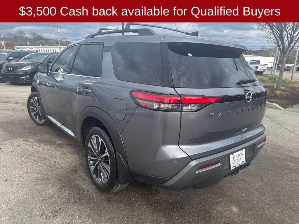 2026 Gun Metallic Nissan Pathfinder Platinum FWD SUV