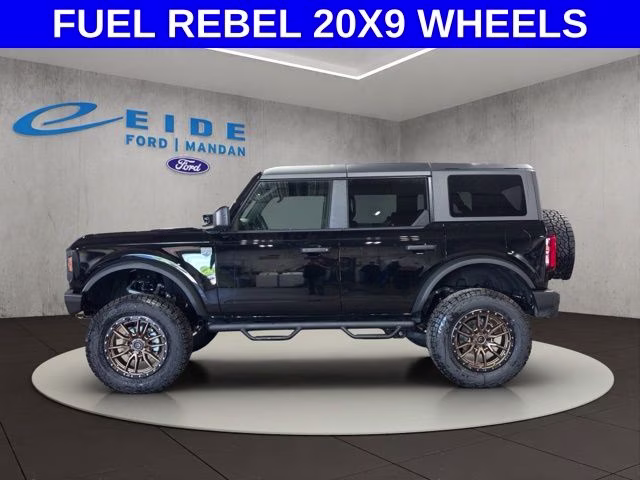 2026 Shadow Black Ford Bronco Big Bend 4X4 SUV