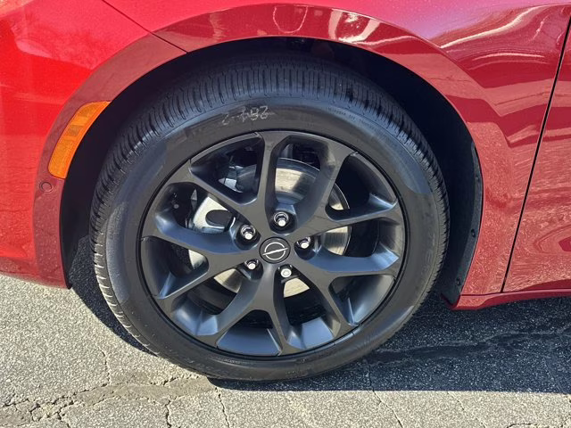 2026 Red Hot Pearlcoat Chrysler Pacifica Select FWD Van