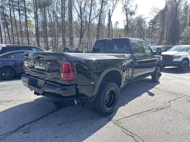 2026 Diamond Black Crystal Pearlcoat Ram 3500 Laramie 4X4 Truck
