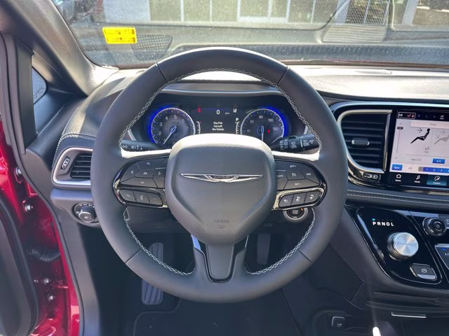 2026 Red Hot Pearlcoat Chrysler Pacifica Select FWD Van