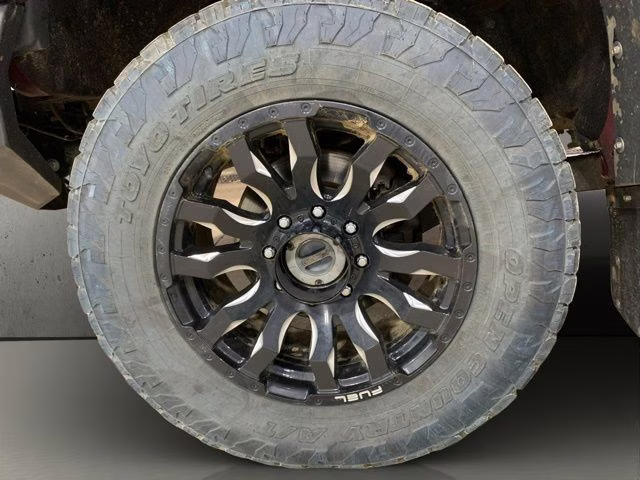 2016 Red Ford Super Duty F-350 SRW Lariat 4X4 Truck