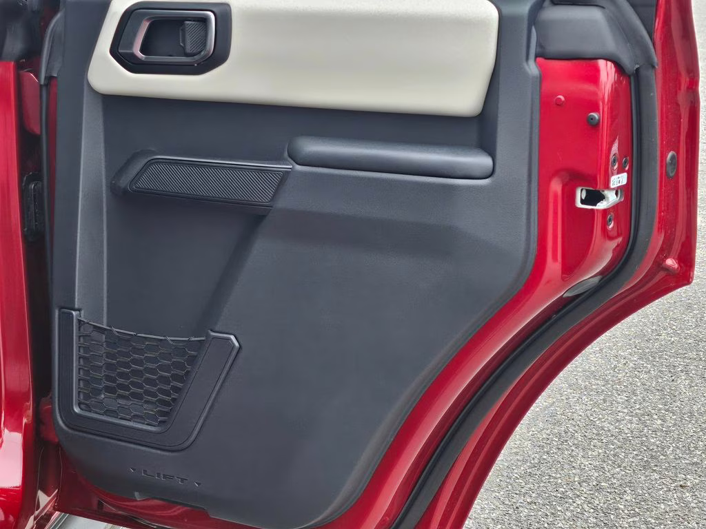 2026 Ruby Red Metallic Tinted Clearcoat Ford Bronco Outer Banks 4X4 SUV