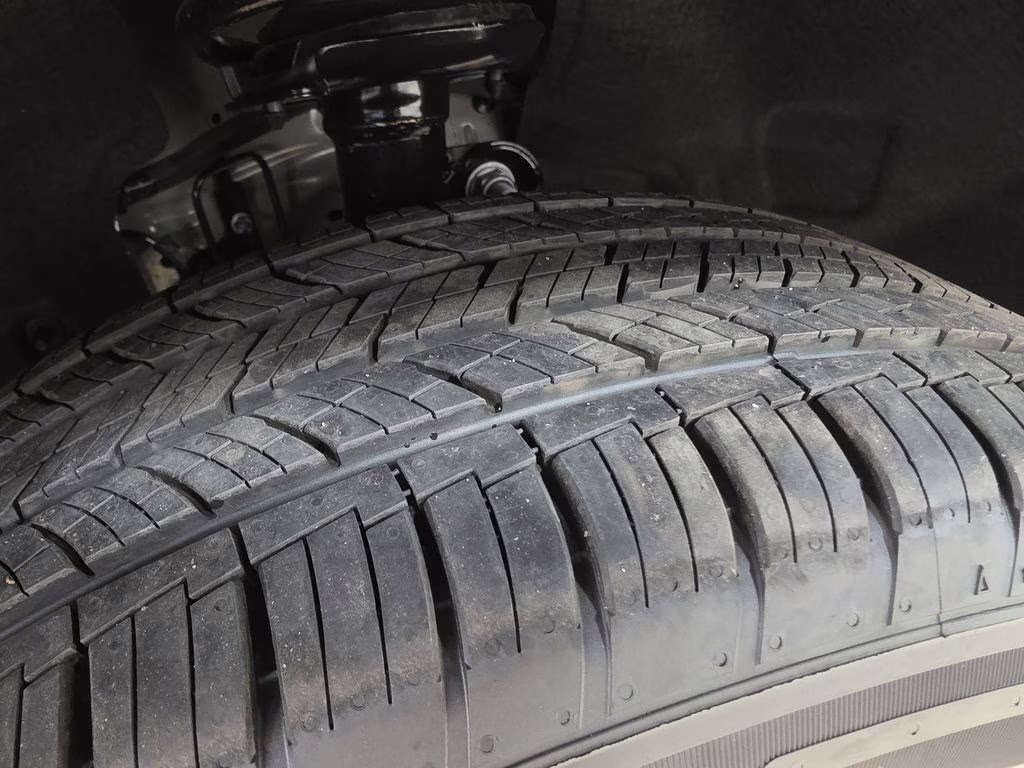 2026 '41 Jeep Cherokee Laredo 4X4 SUV