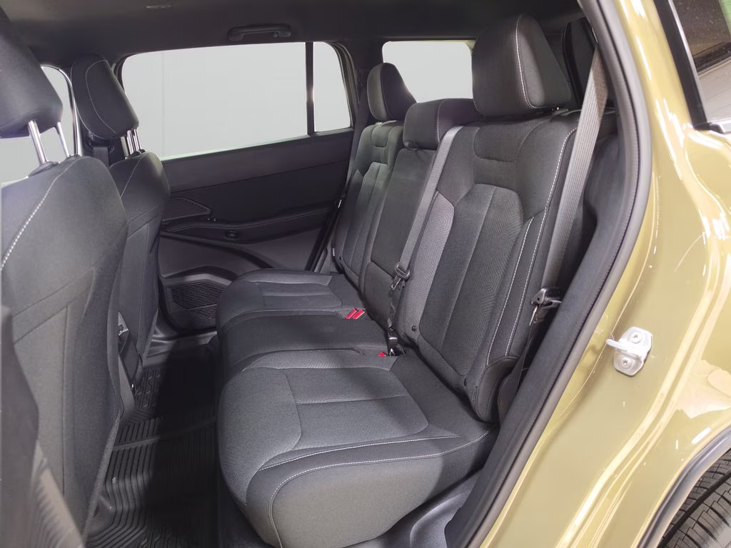2026 '41 Jeep Cherokee Laredo 4X4 SUV