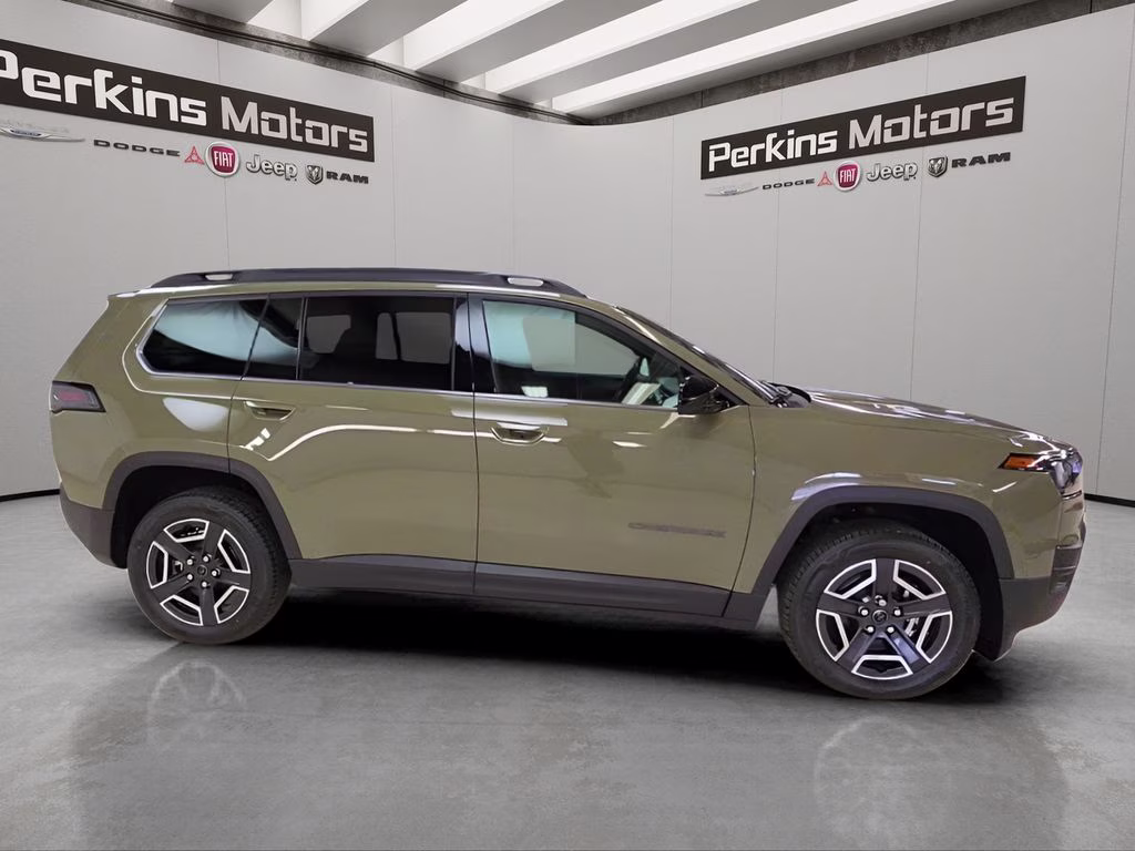 2026 '41 Jeep Cherokee Laredo 4X4 SUV