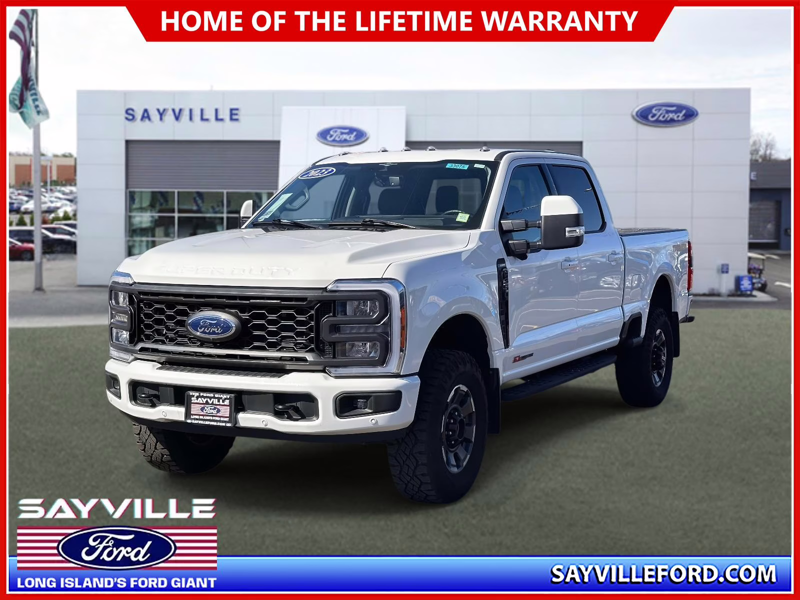 2023 Oxford White Ford Super Duty F-350 SRW LARIAT 4WD Crew Cab 6.75' Box 4X4 Truck