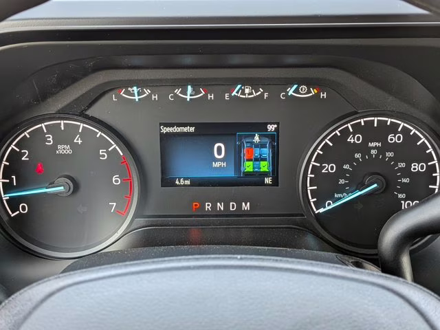 2026 Oxford White Ford Super Duty F-250 SRW XL 4X4 Truck