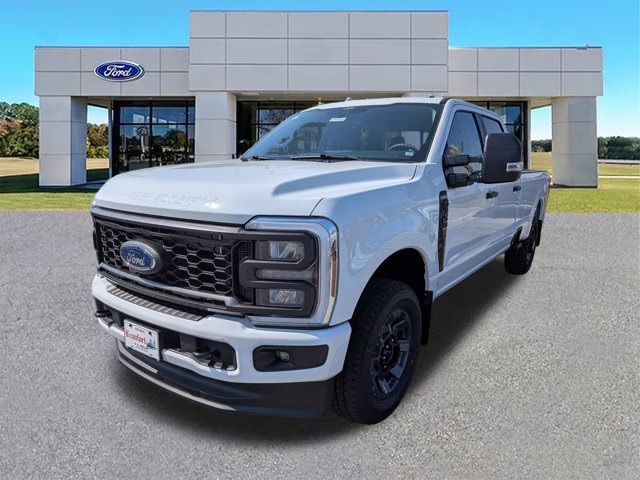 2026 Oxford White Ford Super Duty F-250 SRW XL 4X4 Truck