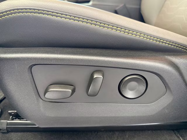 2024 Sand Dune Metallic Chevrolet Colorado ZR2 4X4 Truck