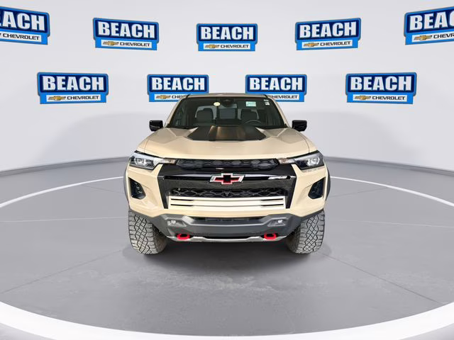 2024 Sand Dune Metallic Chevrolet Colorado ZR2 4X4 Truck