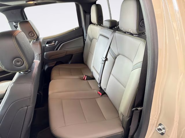 2024 Sand Dune Metallic Chevrolet Colorado ZR2 4X4 Truck