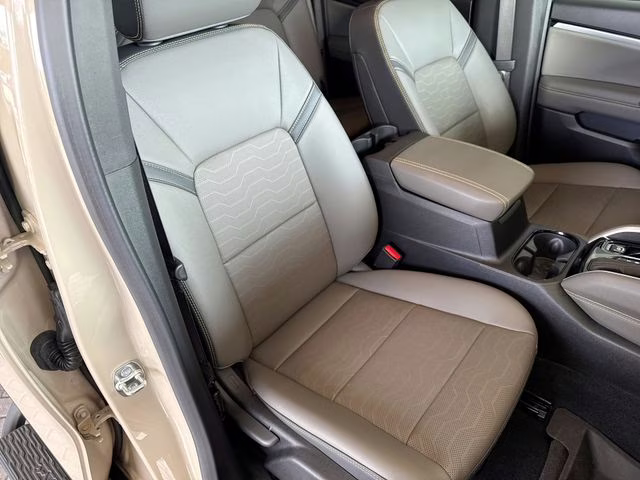 2024 Sand Dune Metallic Chevrolet Colorado ZR2 4X4 Truck