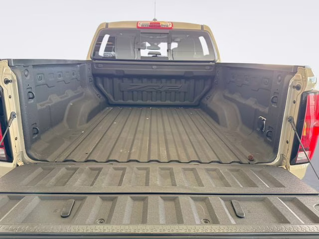 2024 Sand Dune Metallic Chevrolet Colorado ZR2 4X4 Truck