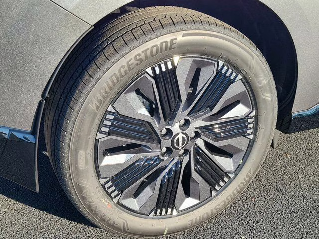 2026 Gun Metallic Nissan Murano Platinum AWD SUV