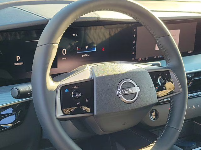 2026 Gun Metallic Nissan Murano Platinum AWD SUV