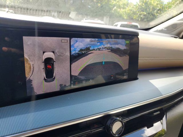 2026 Pearl Metallic Nissan Murano Platinum AWD SUV