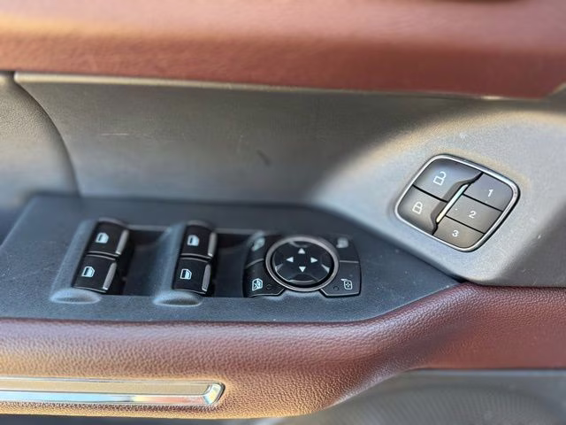 2023 Black Metallic Ford Expedition Max Limited RWD SUV