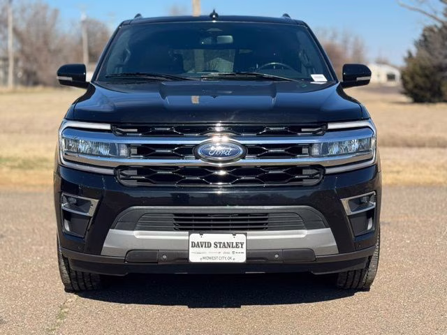 2023 Black Metallic Ford Expedition Max Limited RWD SUV