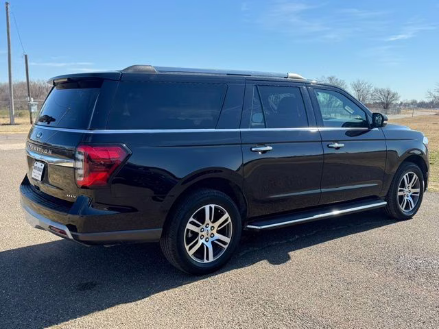 2023 Black Metallic Ford Expedition Max Limited RWD SUV