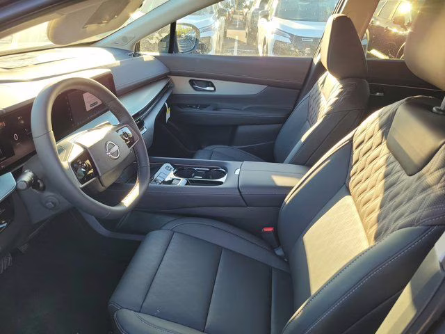 2026 Gun Metallic Nissan Murano Platinum AWD SUV
