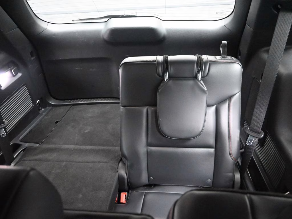 2025 Gray Metallic Ford Explorer ST-Line 4X4 SUV