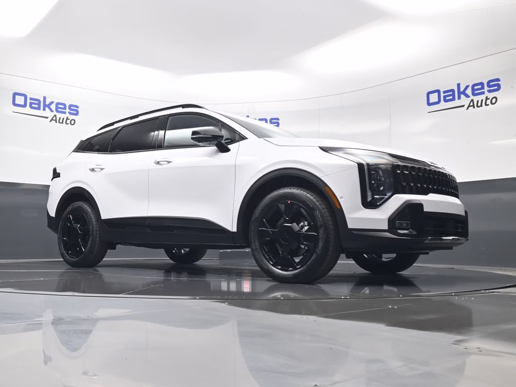 2026 Glacial White Pearl Kia Sportage X-Line AWD SUV