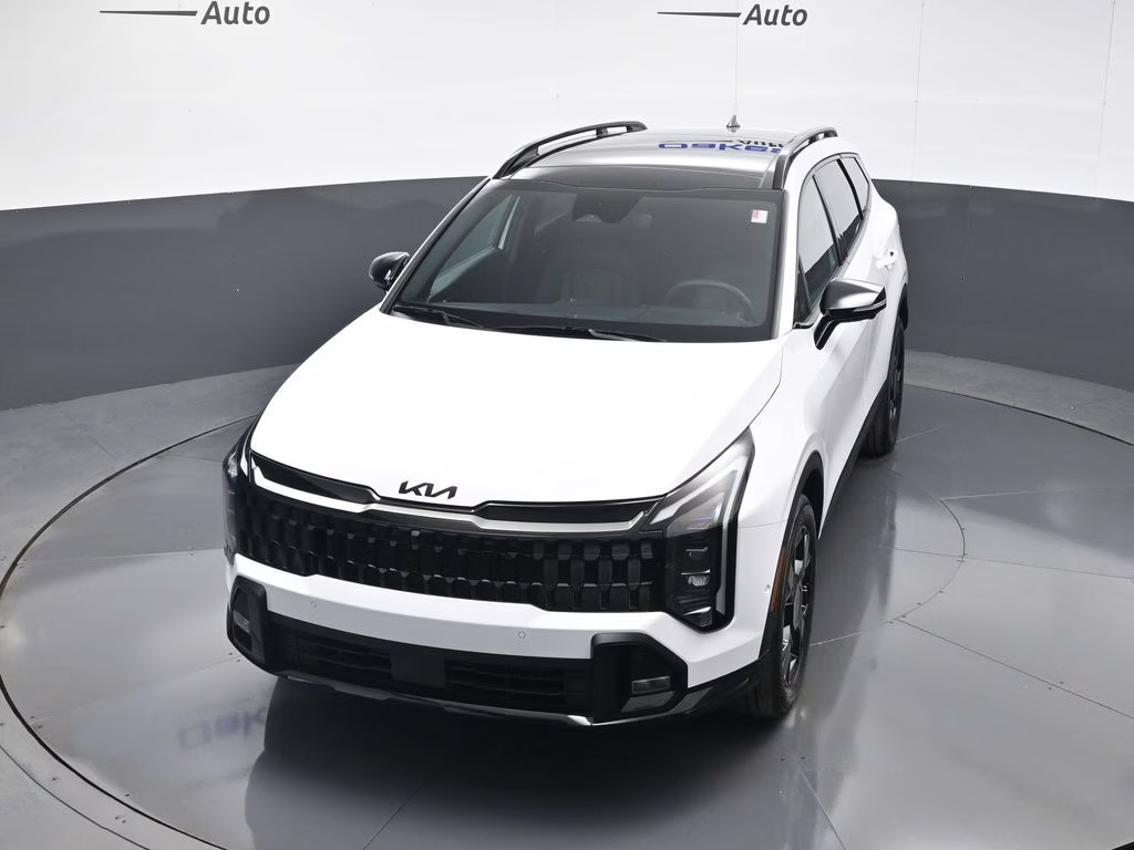 2026 Glacial White Pearl Kia Sportage X-Line AWD SUV