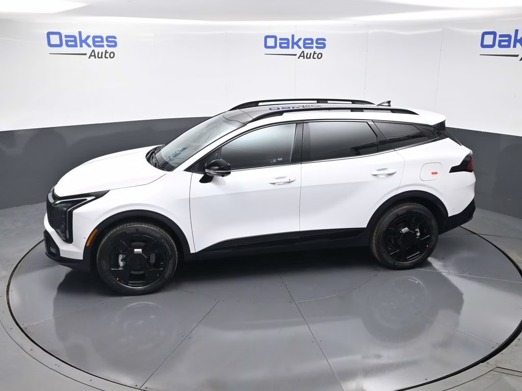 2026 Glacial White Pearl Kia Sportage X-Line AWD SUV