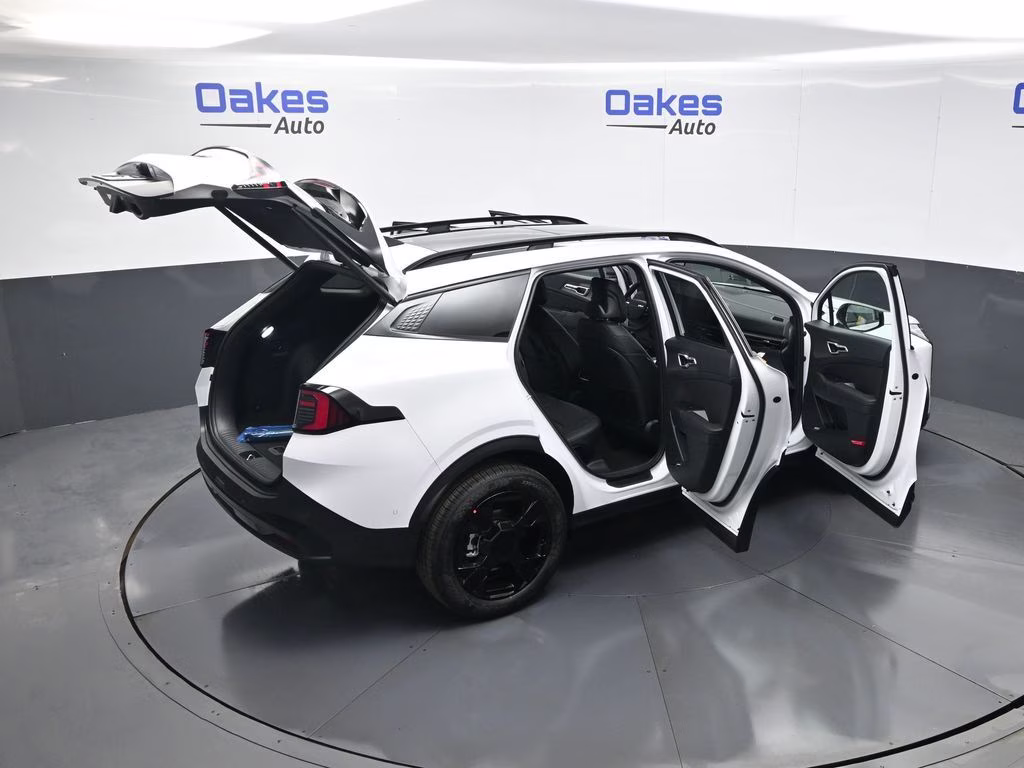 2026 Glacial White Pearl Kia Sportage X-Line AWD SUV