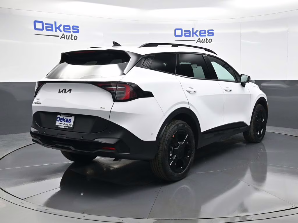 2026 Glacial White Pearl Kia Sportage X-Line AWD SUV