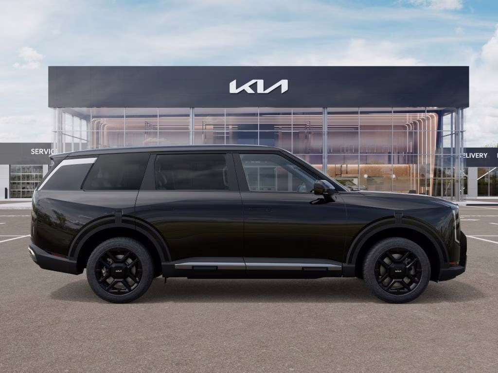 2027 Ebony Black Kia Telluride LX FWD SUV