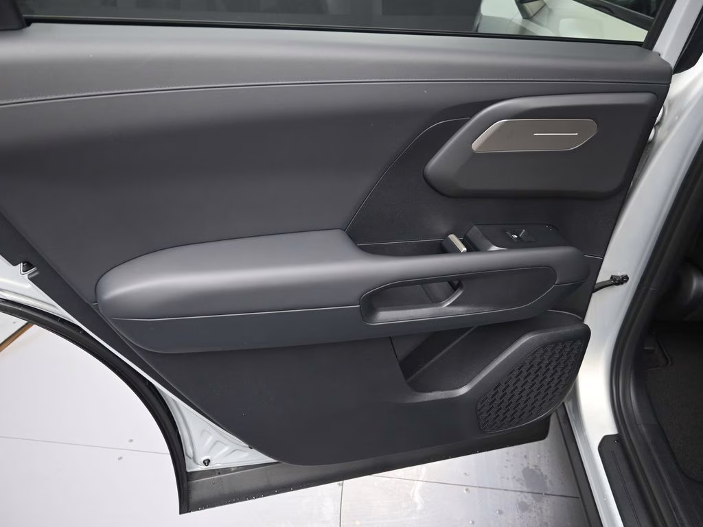 2027 Ivory Silver Kia Telluride S AWD SUV