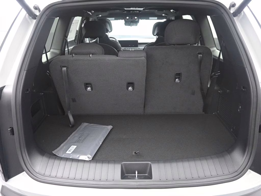 2027 Ivory Silver Kia Telluride S AWD SUV