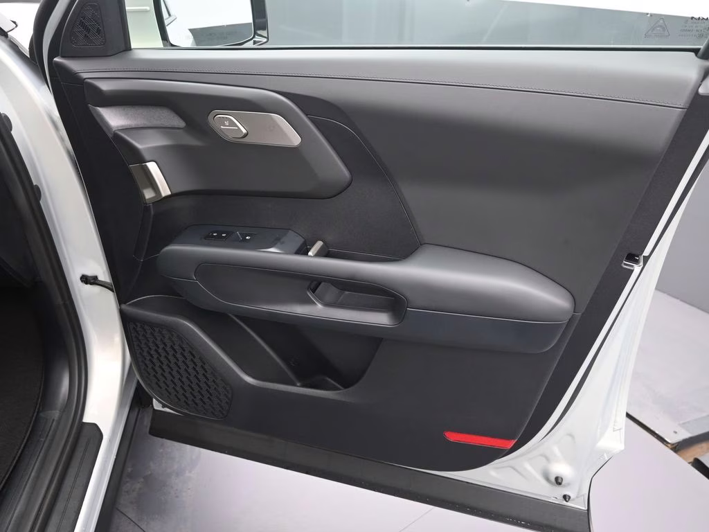 2027 Ivory Silver Kia Telluride S AWD SUV