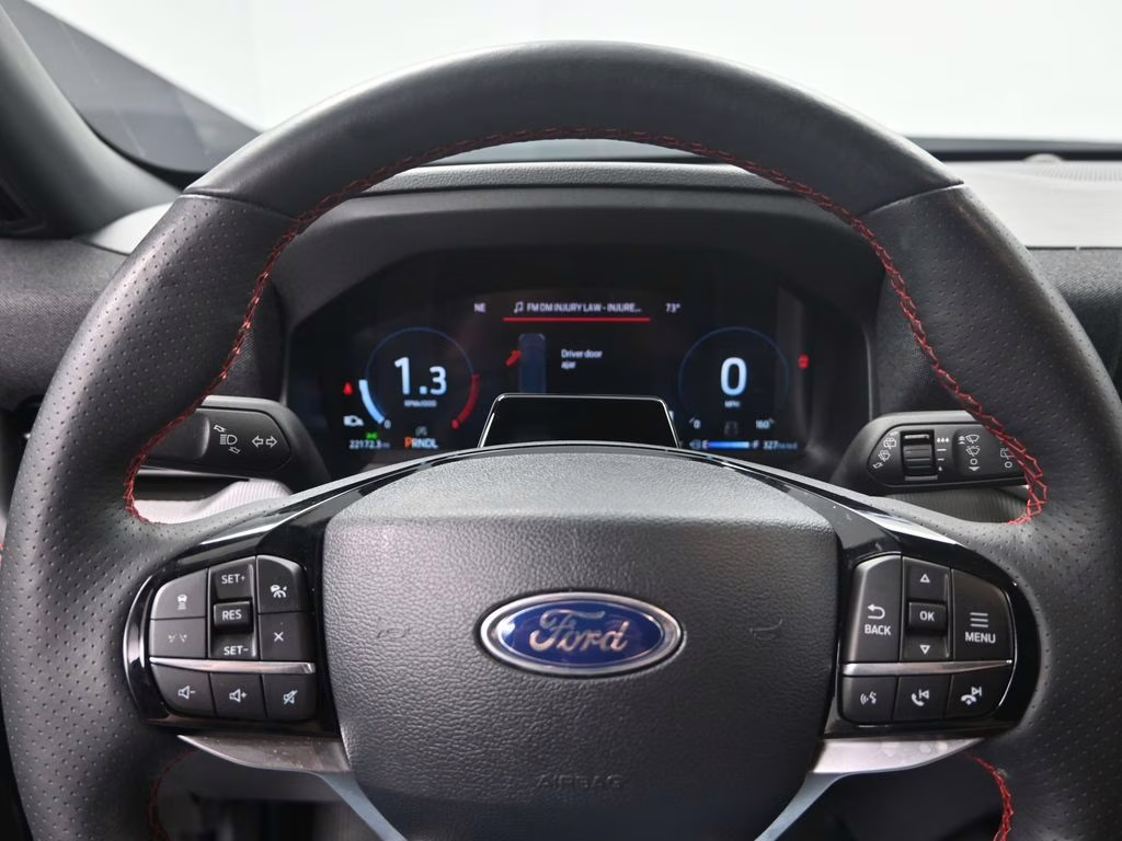 2025 Gray Metallic Ford Explorer ST-Line 4X4 SUV