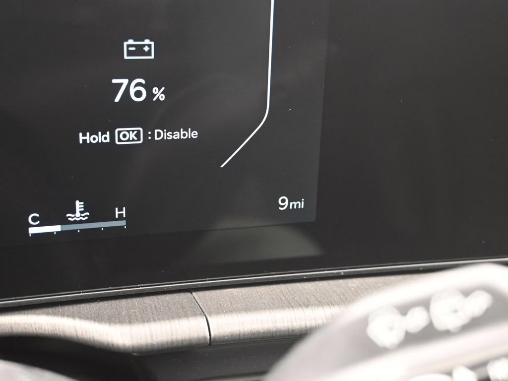 2026 Glacial White Pearl Kia Sportage X-Line AWD SUV