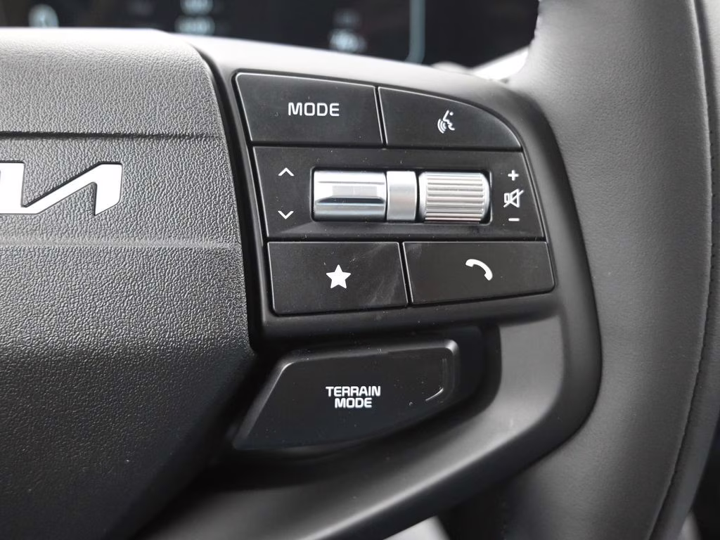 2026 Glacial White Pearl Kia Sportage X-Line AWD SUV