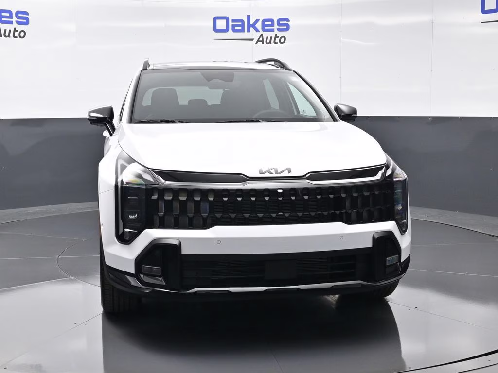 2026 Glacial White Pearl Kia Sportage X-Line AWD SUV