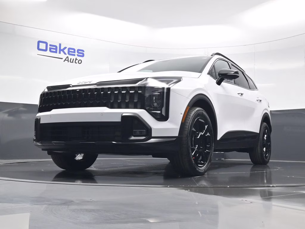 2026 Glacial White Pearl Kia Sportage X-Line AWD SUV