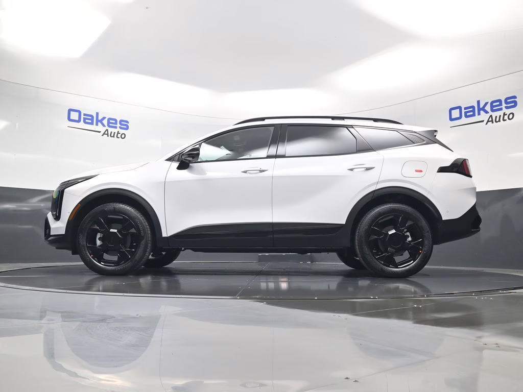 2026 Glacial White Pearl Kia Sportage X-Line AWD SUV