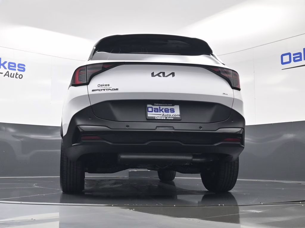 2026 Glacial White Pearl Kia Sportage X-Line AWD SUV