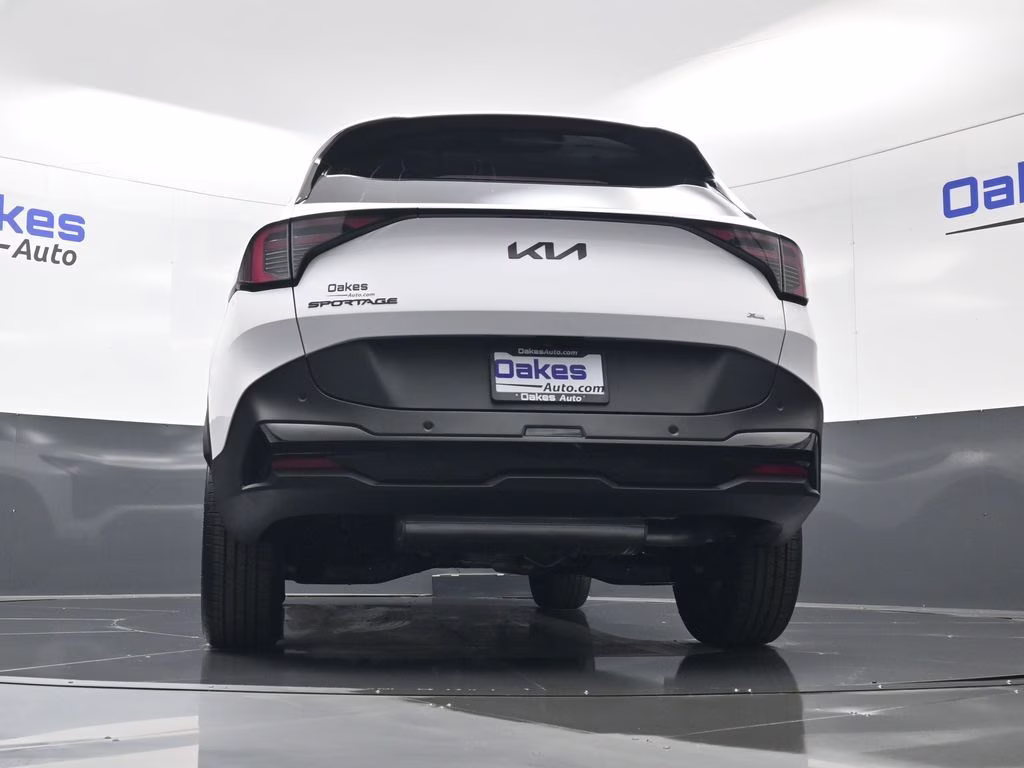 2026 Glacial White Pearl Kia Sportage X-Line AWD SUV