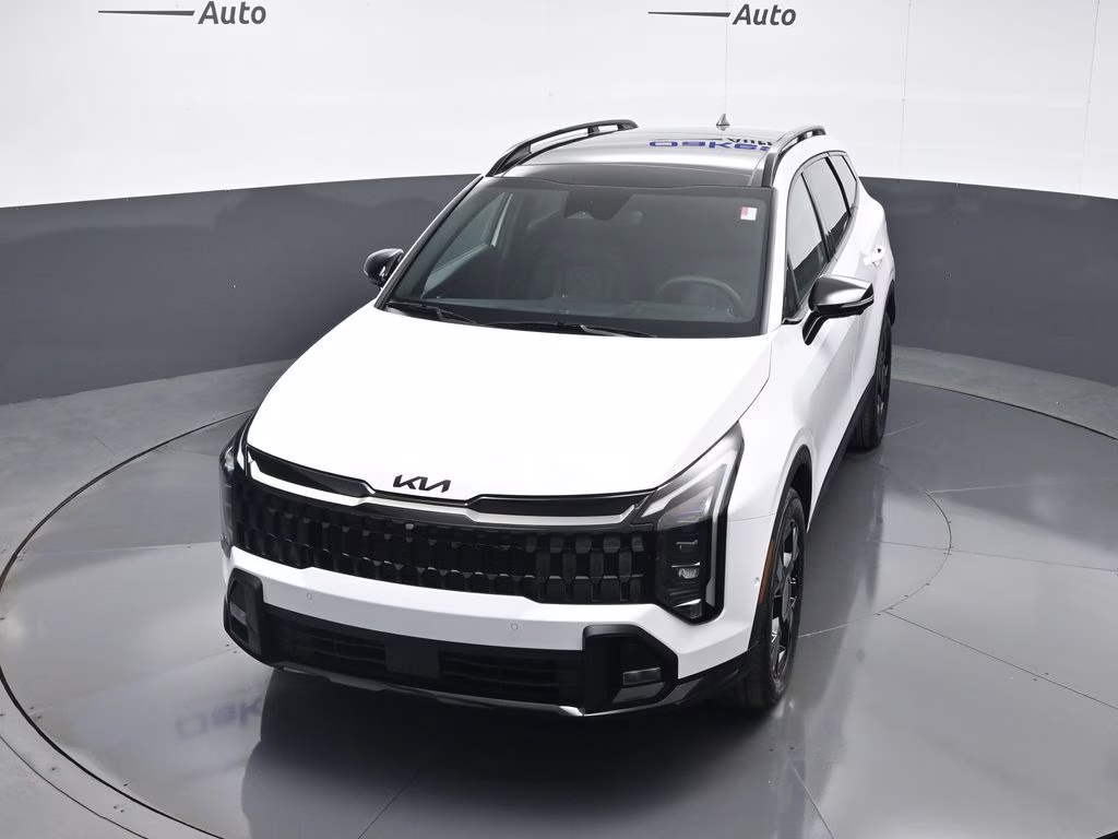 2026 Glacial White Pearl Kia Sportage X-Line AWD SUV