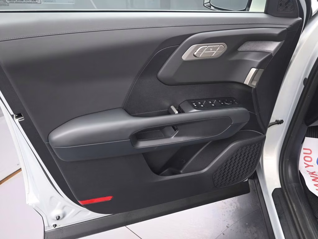 2027 Ivory Silver Kia Telluride S AWD SUV