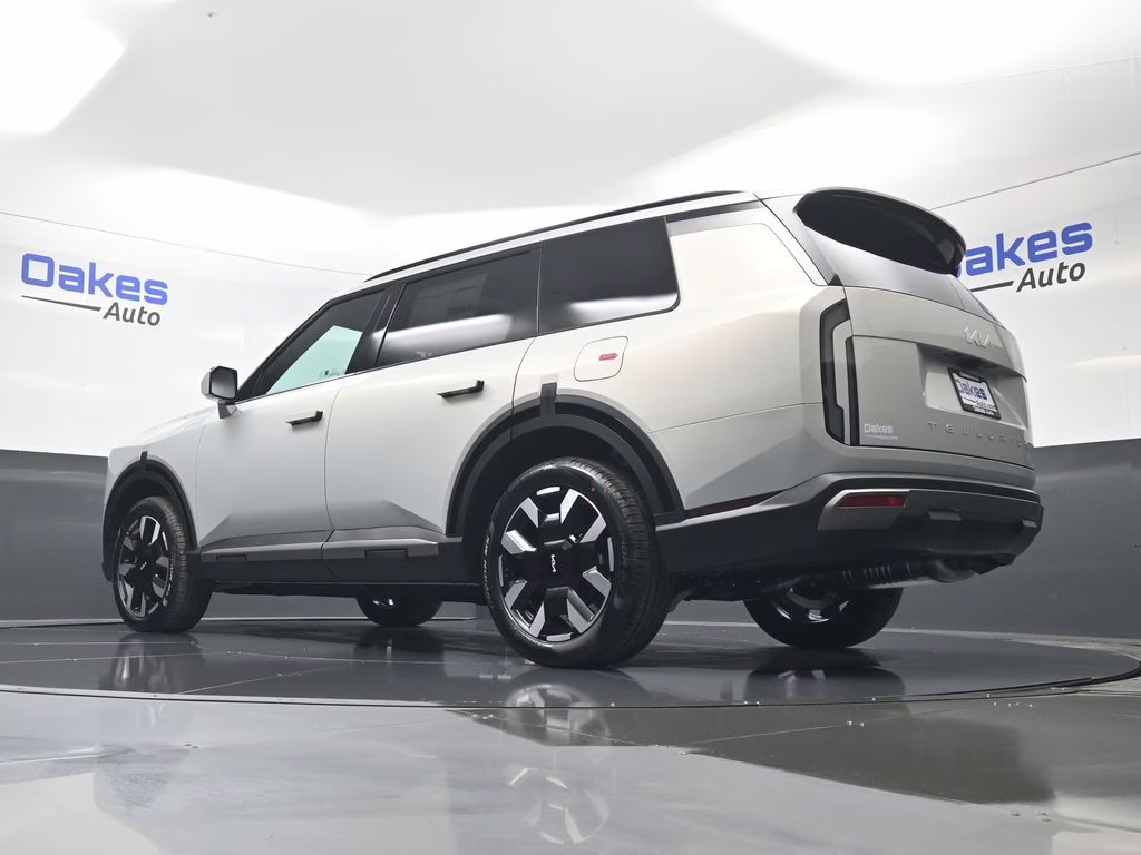 2027 Ivory Silver Kia Telluride S AWD SUV