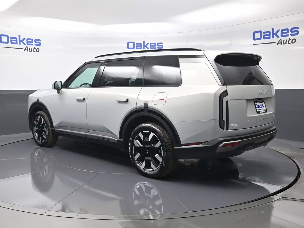 2027 Ivory Silver Kia Telluride S AWD SUV