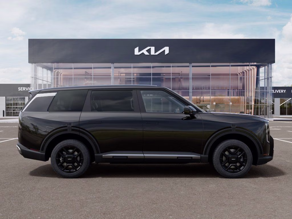 2027 Ebony Black Kia Telluride LX FWD SUV
