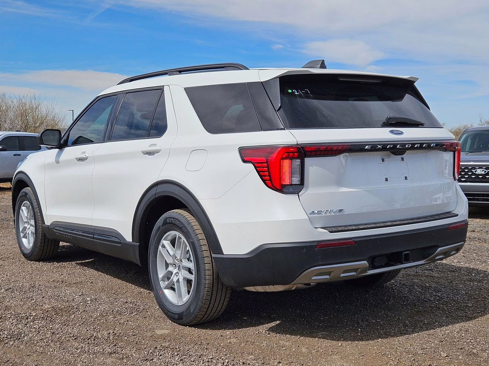 2026 White Metallic Ford Explorer Active RWD SUV